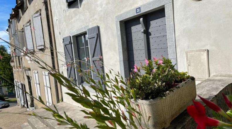 Le Saint Pierre Quartier Historique D'Oloron Sainte Marie Lägenhet Exteriör bild